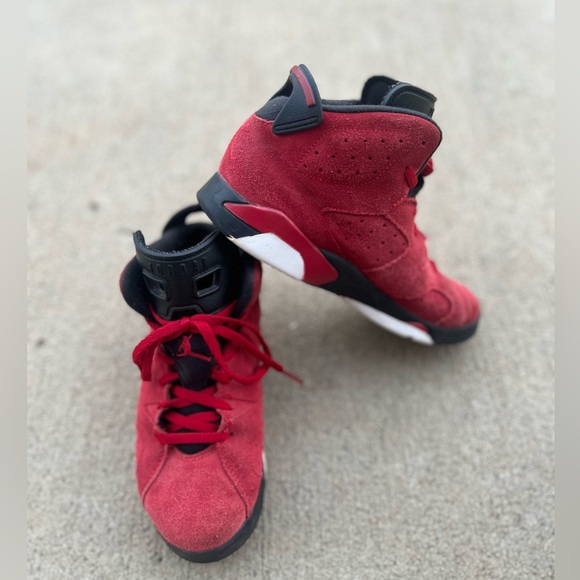 Jordan 6 Retro PS 'Toro Bravo'…3Y…Gently Used… - Picture 2 of 6